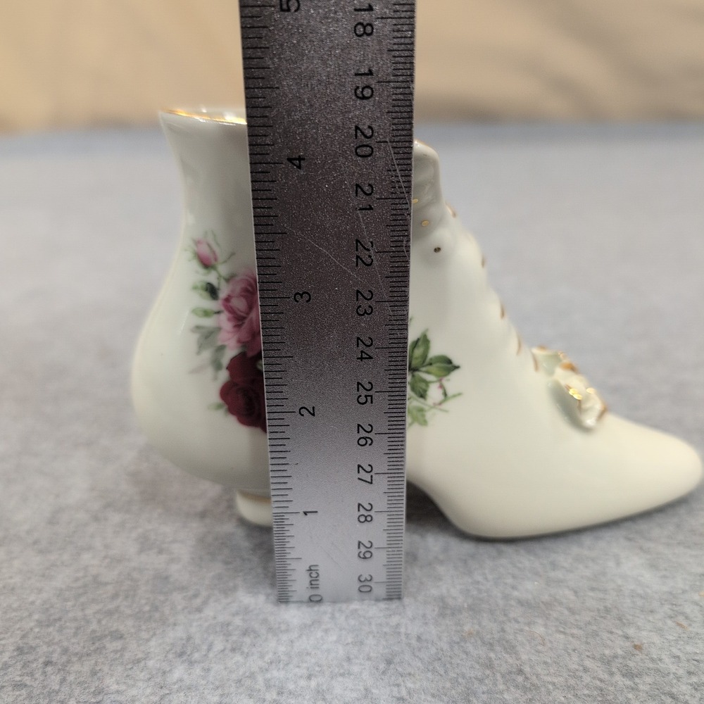 Formalities by Baum Bros White Ceramic Victorian Style Shoe Figurine Floral Rose - Picture 8 of 8